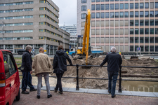 910612 Afbeelding van de werkzaamheden ten behoeve van het opnieuw aanleggen van de Stadsbuitengracht te Utrecht, ter ...